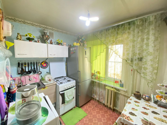 Продам трехкомнатную (3-комн.) квартиру, Оганова ул, 10, Ростов-на-Дону г