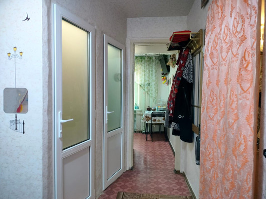 Продам трехкомнатную (3-комн.) квартиру, Оганова ул, 10, Ростов-на-Дону г