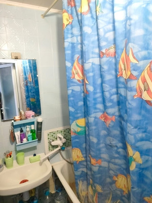 Продам трехкомнатную (3-комн.) квартиру, Оганова ул, 10, Ростов-на-Дону г