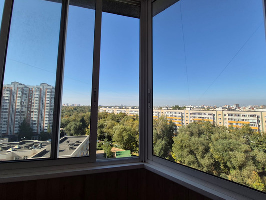 Сдам трехкомнатную (3-комн.) квартиру, Жемчуговой аллея, 5к5, Москва г