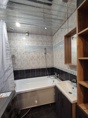 Сдам трехкомнатную (3-комн.) квартиру, Жемчуговой аллея, 5к5, Москва г