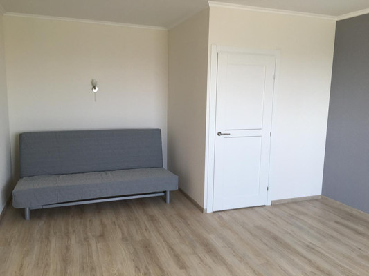 Продам однокомнатную (1-комн.) квартиру, Дмитриева ул, 20, Балашиха г