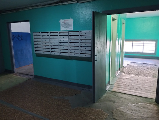 Продам однокомнатную (1-комн.) квартиру, Баумана ул, 5, Мурманск г