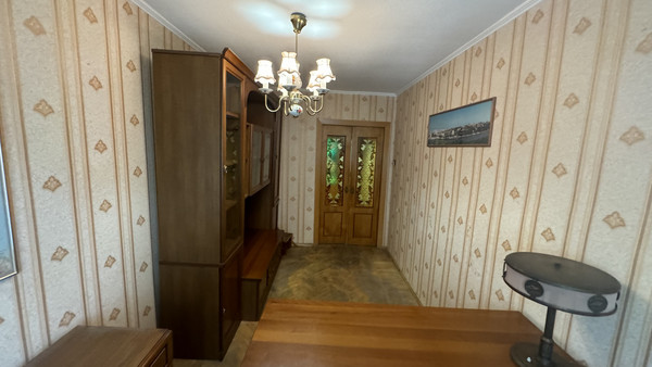 Продам трехкомнатную (3-комн.) квартиру, Погодина ул, 6в, Ростов-на-Дону г