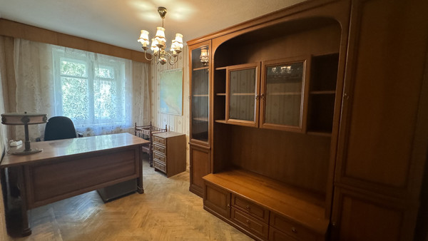 Продам трехкомнатную (3-комн.) квартиру, Погодина ул, 6в, Ростов-на-Дону г