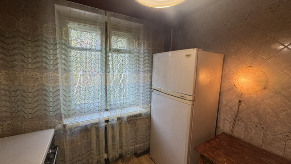 Продам трехкомнатную (3-комн.) квартиру, Погодина ул, 6в, Ростов-на-Дону г