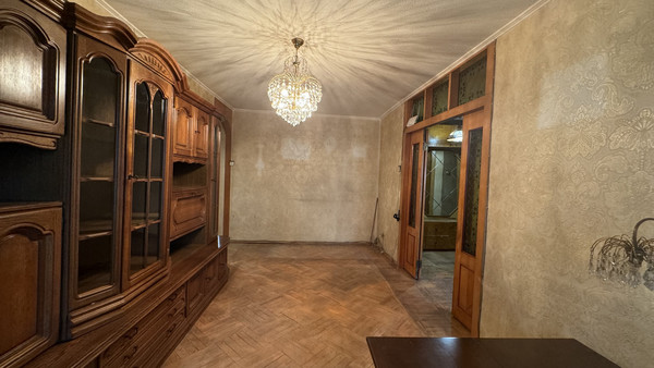 Продам трехкомнатную (3-комн.) квартиру, Погодина ул, 6в, Ростов-на-Дону г