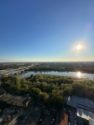 Продам трехкомнатную (3-комн.) квартиру, Береговая ул, 2к2, Краснодар г