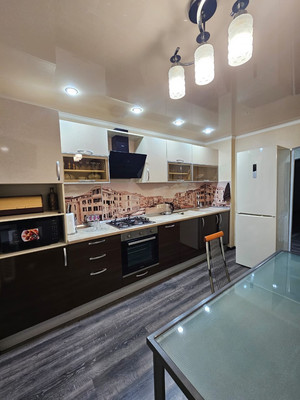 Сдам трехкомнатную (3-комн.) квартиру, Рабфаковская ул, 36, Туапсе г