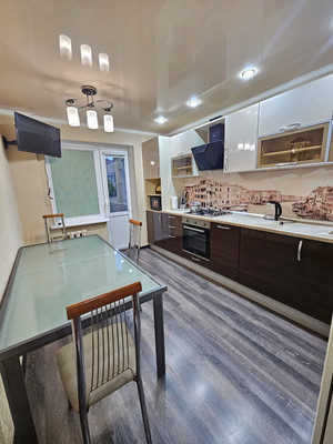 Сдам трехкомнатную (3-комн.) квартиру, Рабфаковская ул, 36, Туапсе г