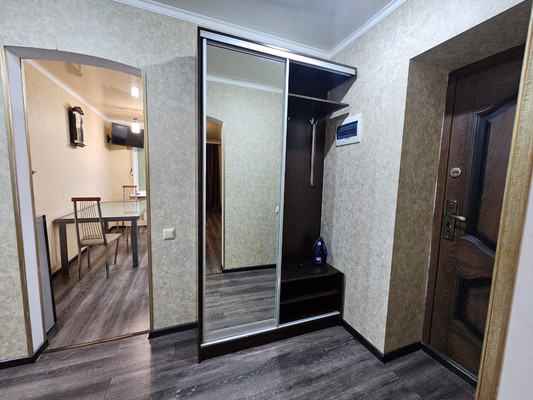 Сдам трехкомнатную (3-комн.) квартиру, Рабфаковская ул, 36, Туапсе г