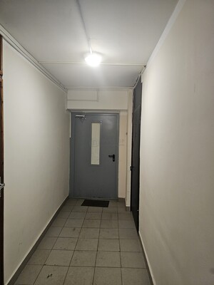 Продам двухкомнатную (2-комн.) квартиру, Херсонская ул, 33, Москва г