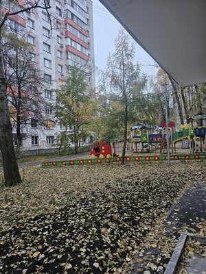 Продам двухкомнатную (2-комн.) квартиру, Херсонская ул, 33, Москва г