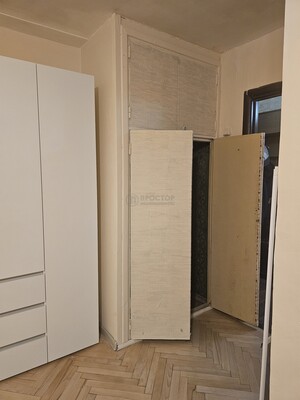 Продам двухкомнатную (2-комн.) квартиру, Херсонская ул, 33, Москва г