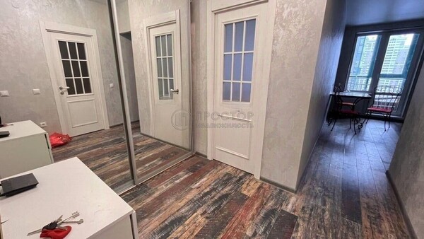 Продам однокомнатную (1-комн.) квартиру, Космонавтов б-р, 13, Красногорск г