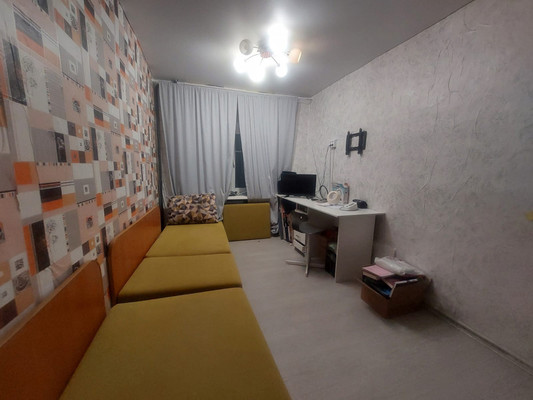 Продам трехкомнатную (3-комн.) квартиру, Подольская ул, 11/1, Северово д