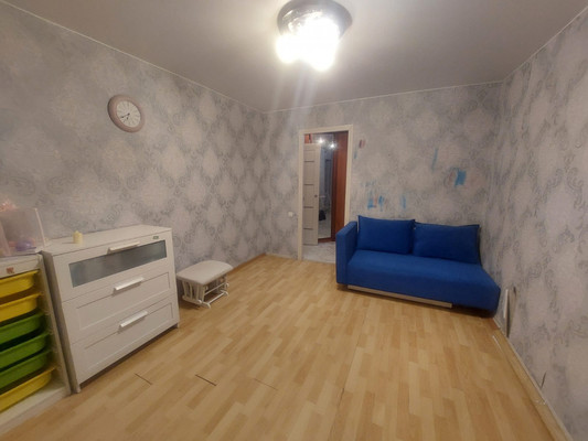 Продам трехкомнатную (3-комн.) квартиру, Подольская ул, 11/1, Северово д