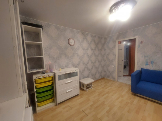 Продам трехкомнатную (3-комн.) квартиру, Подольская ул, 11/1, Северово д