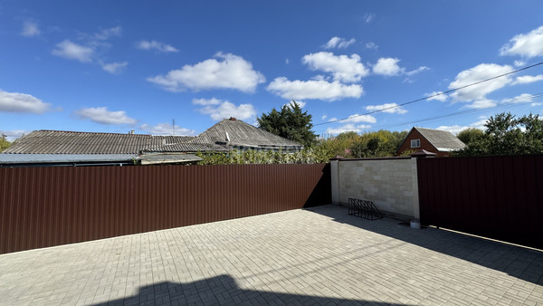 Продам коммерческое помещение 640 м2, Д.Бедного ул, 75, Курганинск г