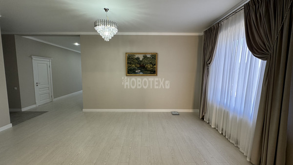 Продам коммерческое помещение 640 м2, Д.Бедного ул, 75, Курганинск г