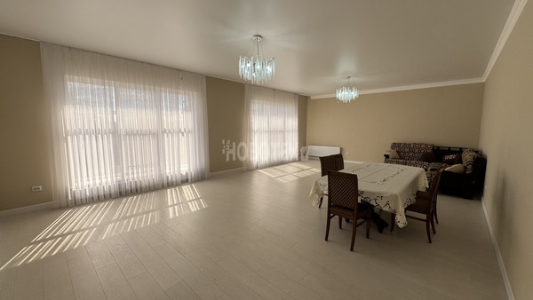 Продам коммерческое помещение 640 м2, Д.Бедного ул, 75, Курганинск г