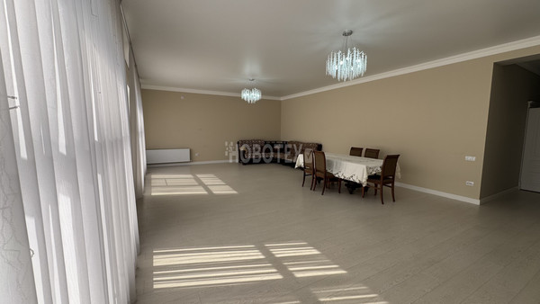 Продам коммерческое помещение 640 м2, Д.Бедного ул, 75, Курганинск г