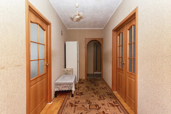 Продам трехкомнатную (3-комн.) квартиру, Адмирала Лазарева ул, 38, Москва г