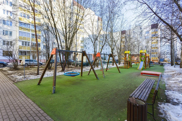 Продам трехкомнатную (3-комн.) квартиру, Адмирала Лазарева ул, 38, Москва г