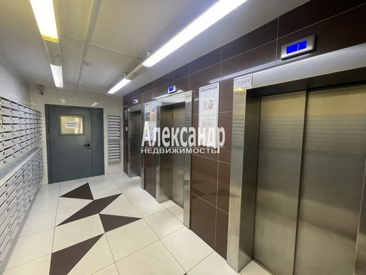 Продам двухкомнатную (2-комн.) квартиру, Екатерининская ул, 2, Мурино п