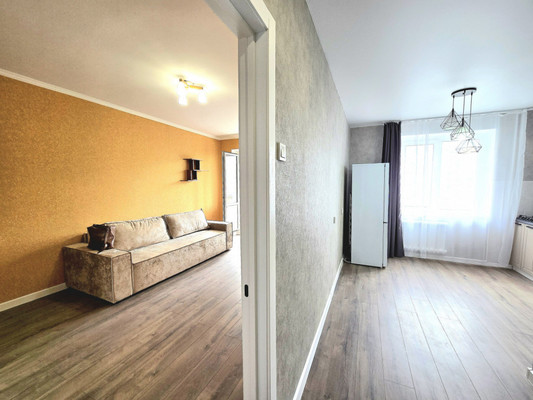 Продам однокомнатную (1-комн.) квартиру, Ковыльная ул, 46, Симферополь г