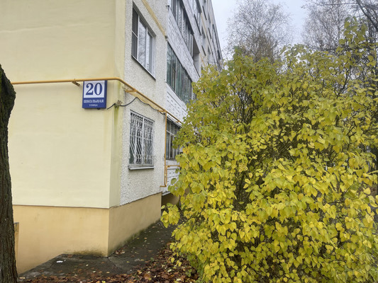 Продам комнату в 2-комн. квартире, Школьная ул, 20, Рогово п