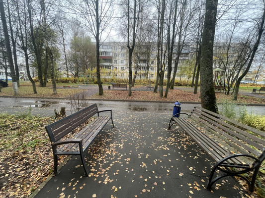 Продам комнату в 2-комн. квартире, Школьная ул, 20, Рогово п