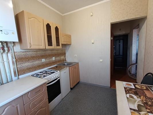 Продам однокомнатную (1-комн.) квартиру, Кутаисский пер, 2, Калининград г