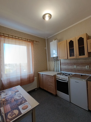 Продам однокомнатную (1-комн.) квартиру, Кутаисский пер, 2, Калининград г