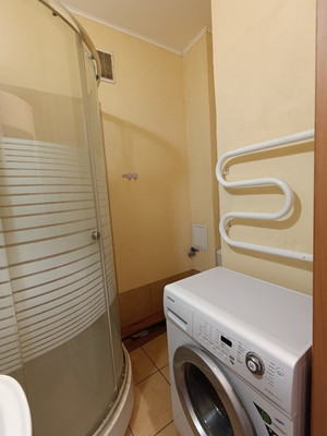 Продам однокомнатную (1-комн.) квартиру, Кутаисский пер, 2, Калининград г