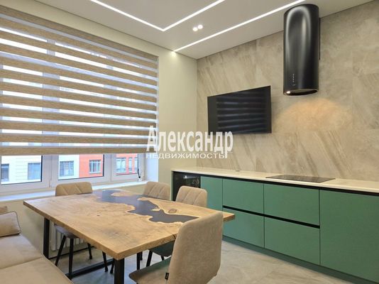 Продам трехкомнатную (3-комн.) квартиру, Обуховской Обороны пр-кт, 70к4, Санкт-Петербург г