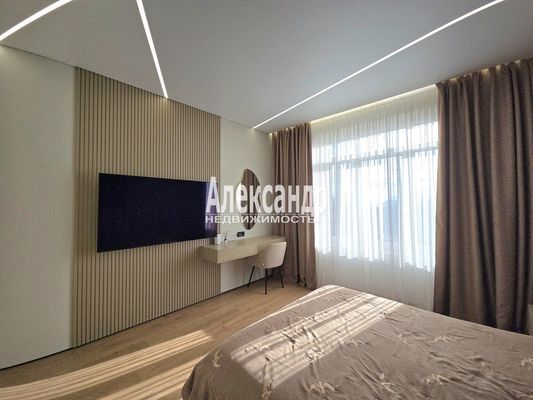 Продам трехкомнатную (3-комн.) квартиру, Обуховской Обороны пр-кт, 70к4, Санкт-Петербург г