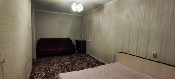 Продам двухкомнатную (2-комн.) квартиру, Дорожная ул, 3, Октябрьский рп