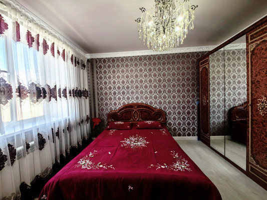 Продам трехкомнатную (3-комн.) квартиру, Баксанское ш, 45, Чегем г