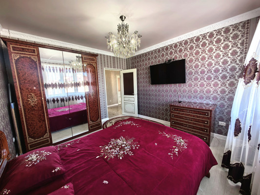 Продам трехкомнатную (3-комн.) квартиру, Баксанское ш, 45, Чегем г
