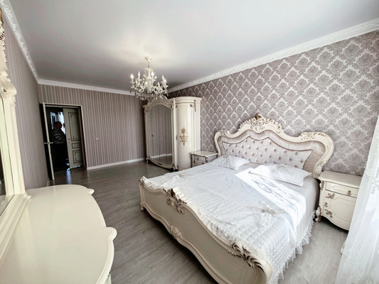Продам трехкомнатную (3-комн.) квартиру, Баксанское ш, 45, Чегем г