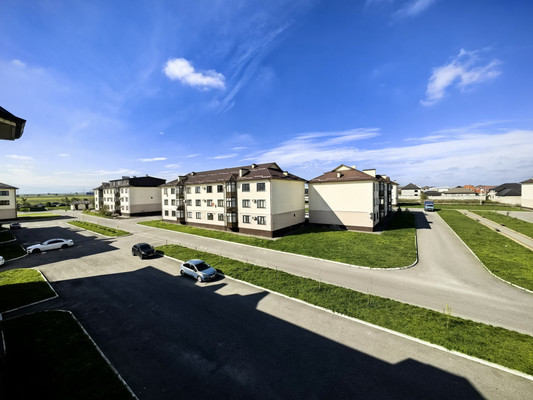 Продам трехкомнатную (3-комн.) квартиру, Баксанское ш, 45, Чегем г
