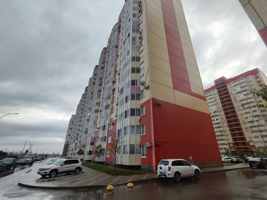 Продам двухкомнатную (2-комн.) квартиру, Рубиновая ул, 17, Отрадное п