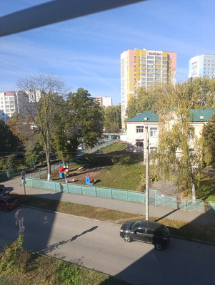 Продам двухкомнатную (2-комн.) квартиру, Ворошилова ул, 22, Пенза г