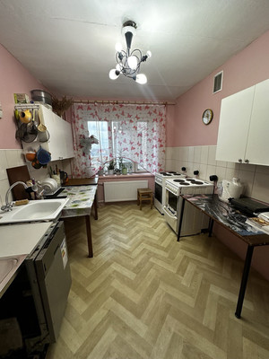 Продам комнату в 12-комн. квартире, Маршала Жукова пр-кт, 20А, Санкт-Петербург г