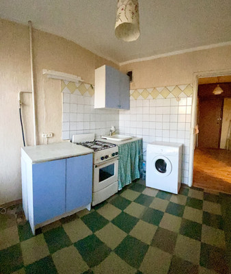 Продам однокомнатную (1-комн.) квартиру, Новочеркасский пр-кт, 9, Санкт-Петербург г
