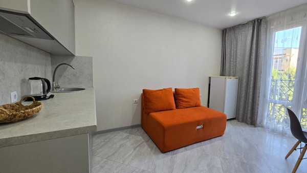 Продам однокомнатную (1-комн.) квартиру, Ангарский пер, 11, Витязево с