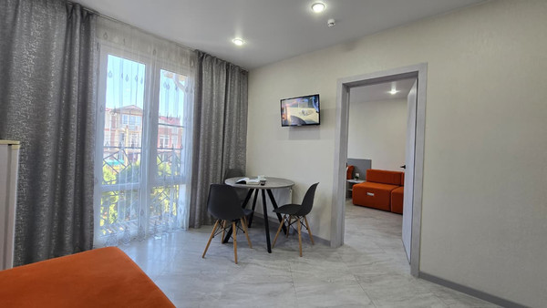 Продам однокомнатную (1-комн.) квартиру, Ангарский пер, 11, Витязево с