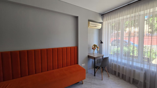 Продам однокомнатную (1-комн.) квартиру, Ангарский пер, 11, Витязево с