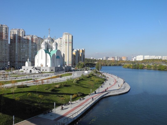Продам многокомнатную квартиру, Красногорский б-р, 24, Красногорск г